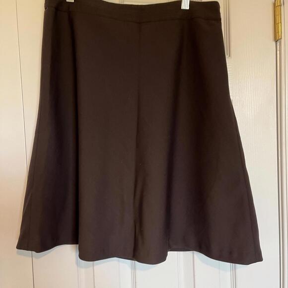Ann Taylor Brown circle skirt - Picture 2 of 2